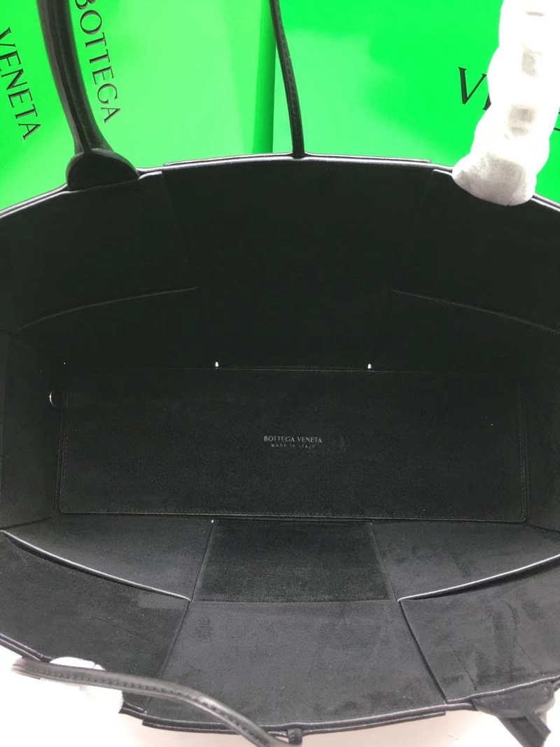 68e0c8a1f150b1a0c14192830153f095_1712987048_034.jpg