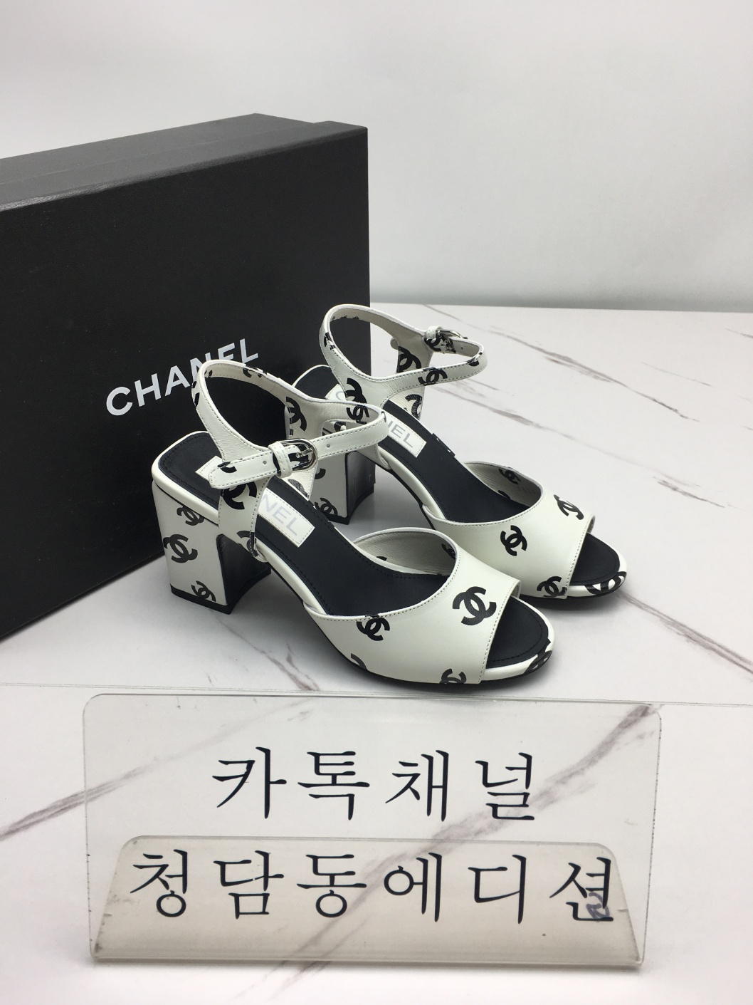 샤넬 신상 슬링백힐