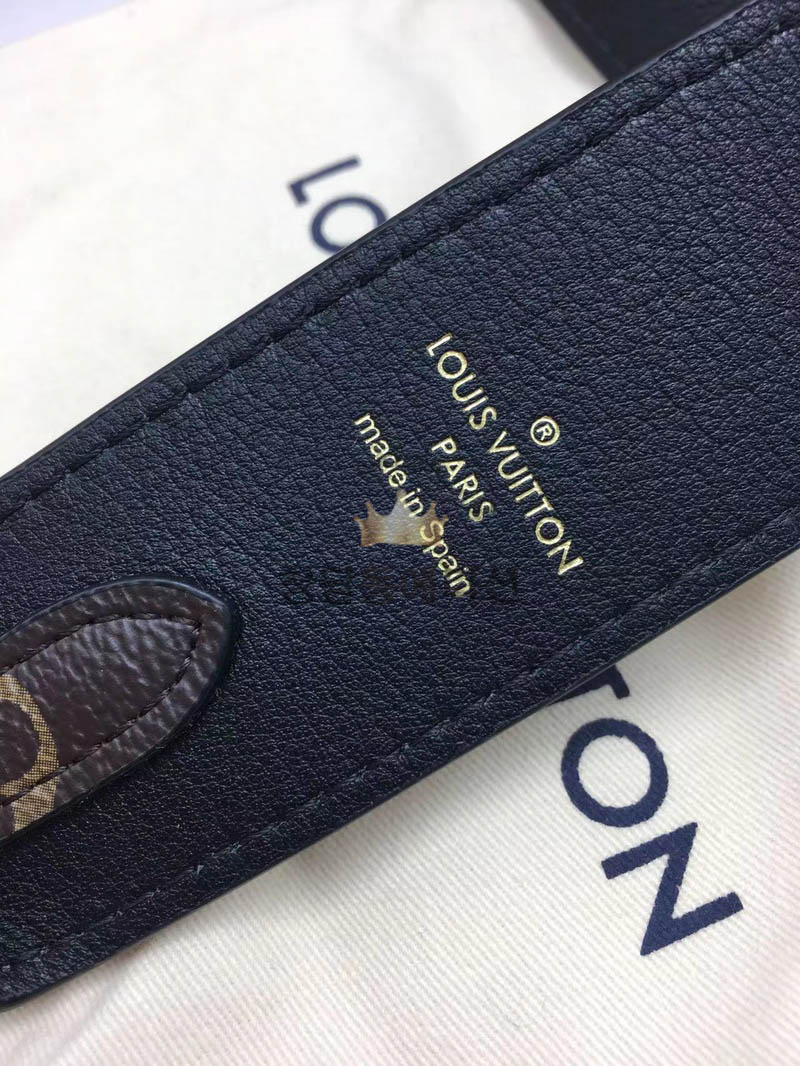 루이비통 모노그램 반둘리에 스트랩 (ZP동일가죽)