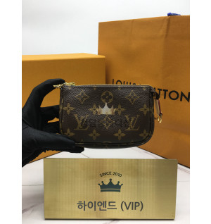 루이비통 미니 포쉐트 악세수아 m58009