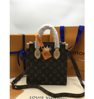 루이비통 삭플라 BB (ZP동일가죽)