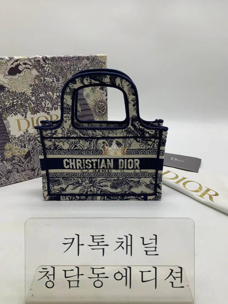 [정품동일가죽] 디올 북토트백 미니 최고퀄