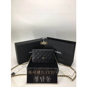 샤넬 클래식 플랩 woc 체인 윌릿 금장 (마그네틱 버클) (하이엔드급)