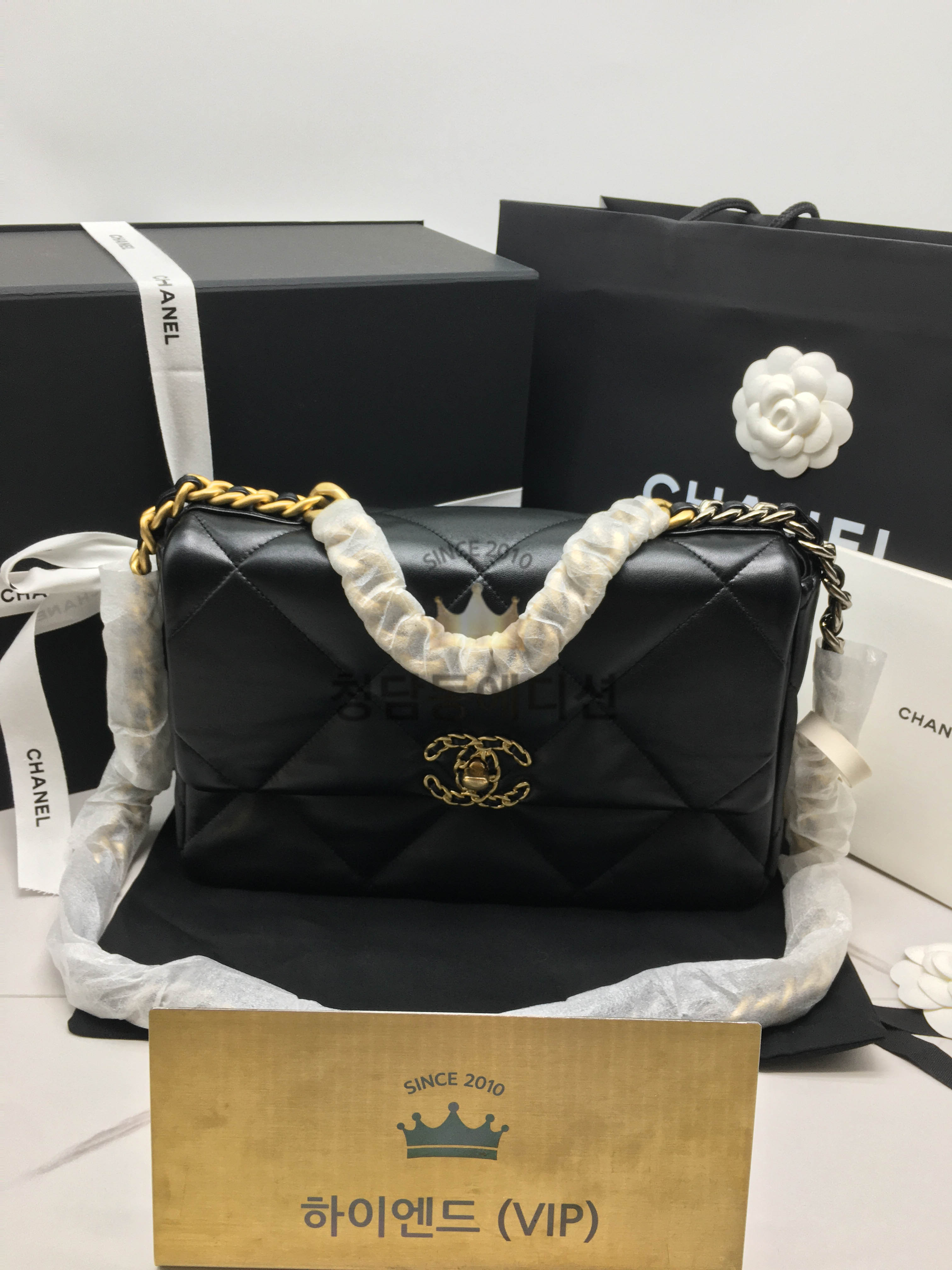 샤넬 19 플랩백 미디움 (하이엔드급)