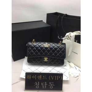 샤넬 클래식 캐비어 / 램스킨 미디움 25.5cm 금장 (하이엔드급)