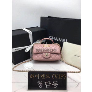 샤넬 탑핸들 뉴미니 플랩백 (하이엔드급)