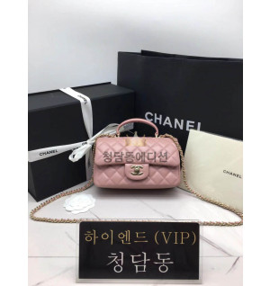 샤넬 탑핸들 뉴미니 플랩백 (하이엔드급)