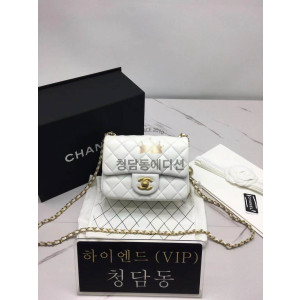 샤넬 볼 클래식 플랩백 18cm (하이엔드급)