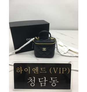 샤넬 미니 베니티 케이스백 램스킨