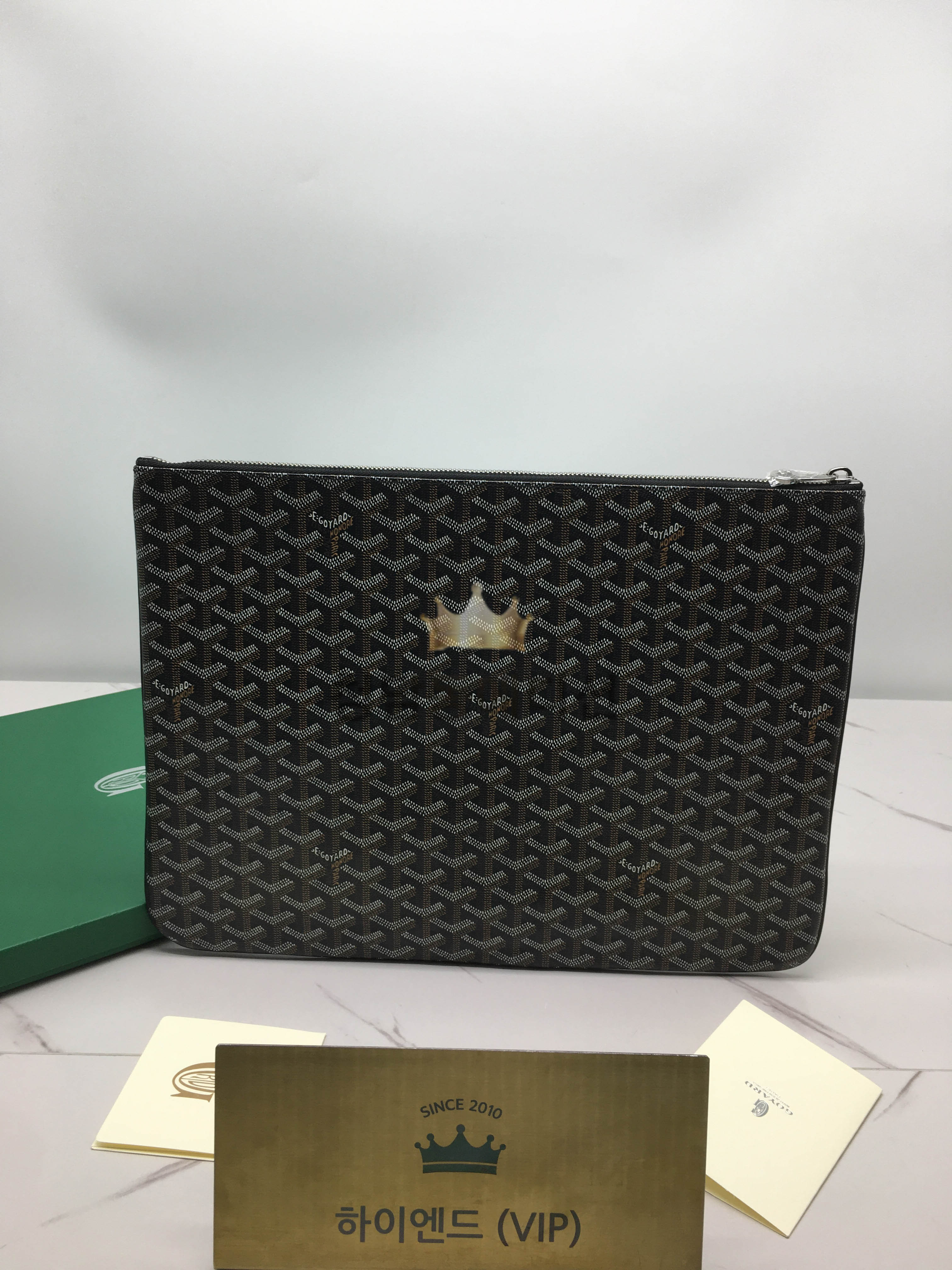 고야드 세나 클러치 MM /GM (컬러 블랙)