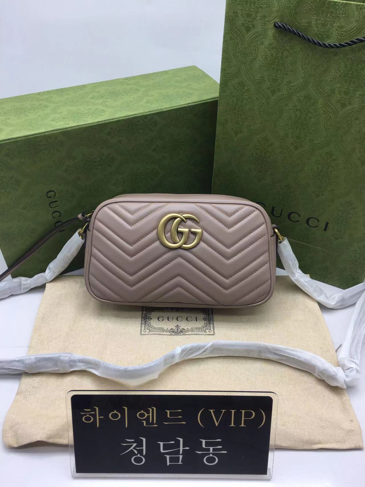 구찌 마몬트 마틀라세 숄더백 스몰 447632 / 24CM (하이엔드급)
