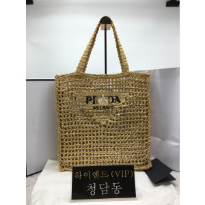 프라다 라피아 토트백 (하이엔드급)