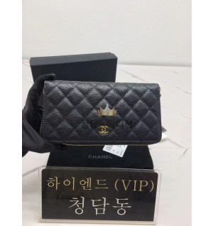 샤넬 클래식 캐비어스킨 지퍼어라운드 장지갑 금장
