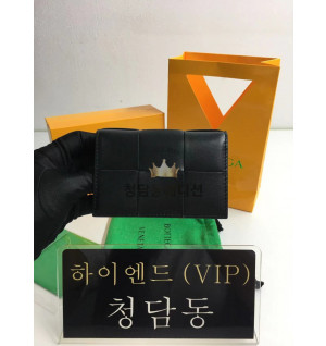 보테가베네타 맥시 인트레치아토 플랩 카드케이스 (컬러명 블랙)