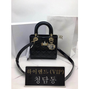 디올 레이디백 스몰 (페이던트) (upgrade ver.)