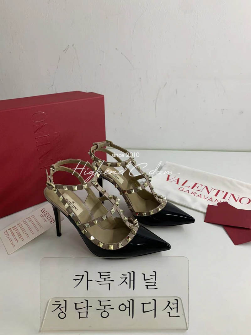 발렌티노 락스터드 펌프스 (6.9cm, 9.5cm)