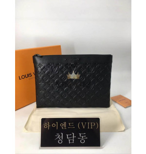 루이비통 포쉐트 디스커버리 아폴로 클러치 M62903 (하이엔드급)