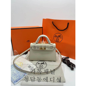 에르메스 미니 켈리 반수공 (가죽 앱송)