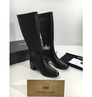 샤넬 롱 부츠