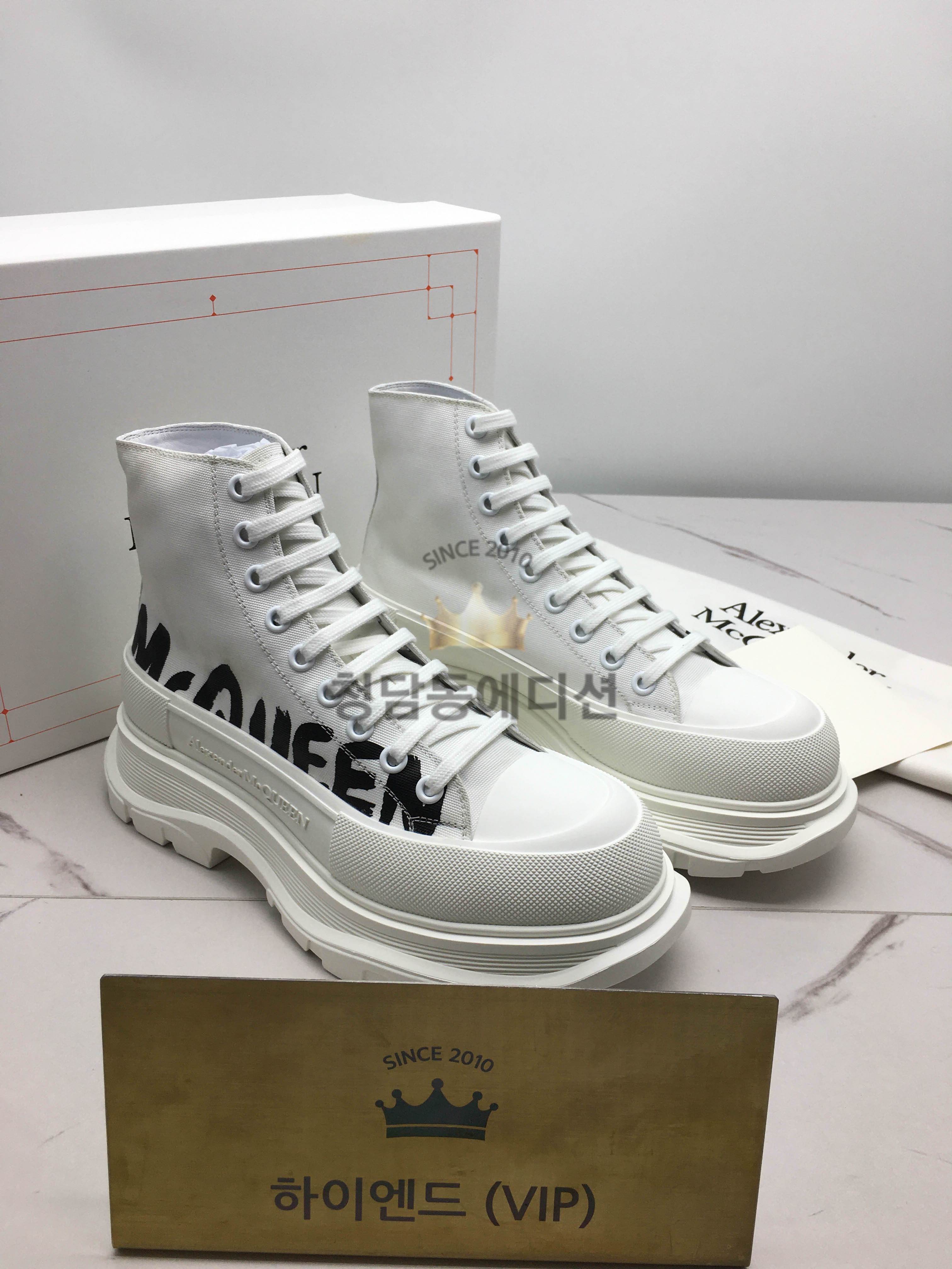 알렉산더맥퀸 트레드 슬릭 하이탑 (남녀공용)