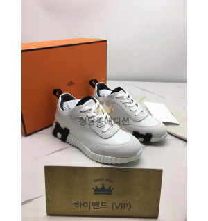 에르메스 바운싱 스니커즈 (신발끈 네이비) (남녀공용)