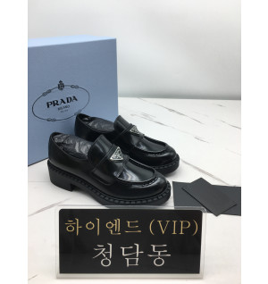 프라다 prd 브러시드 로퍼 여성용 무광