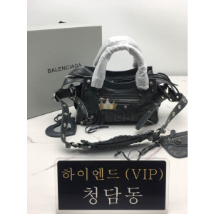 발렌시아가 네오 카골백 XS (컬러 그레이 은장)