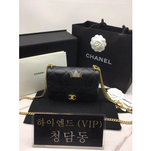 샤넬 23P 하트볼 체인 스몰 플랩백  AS3829