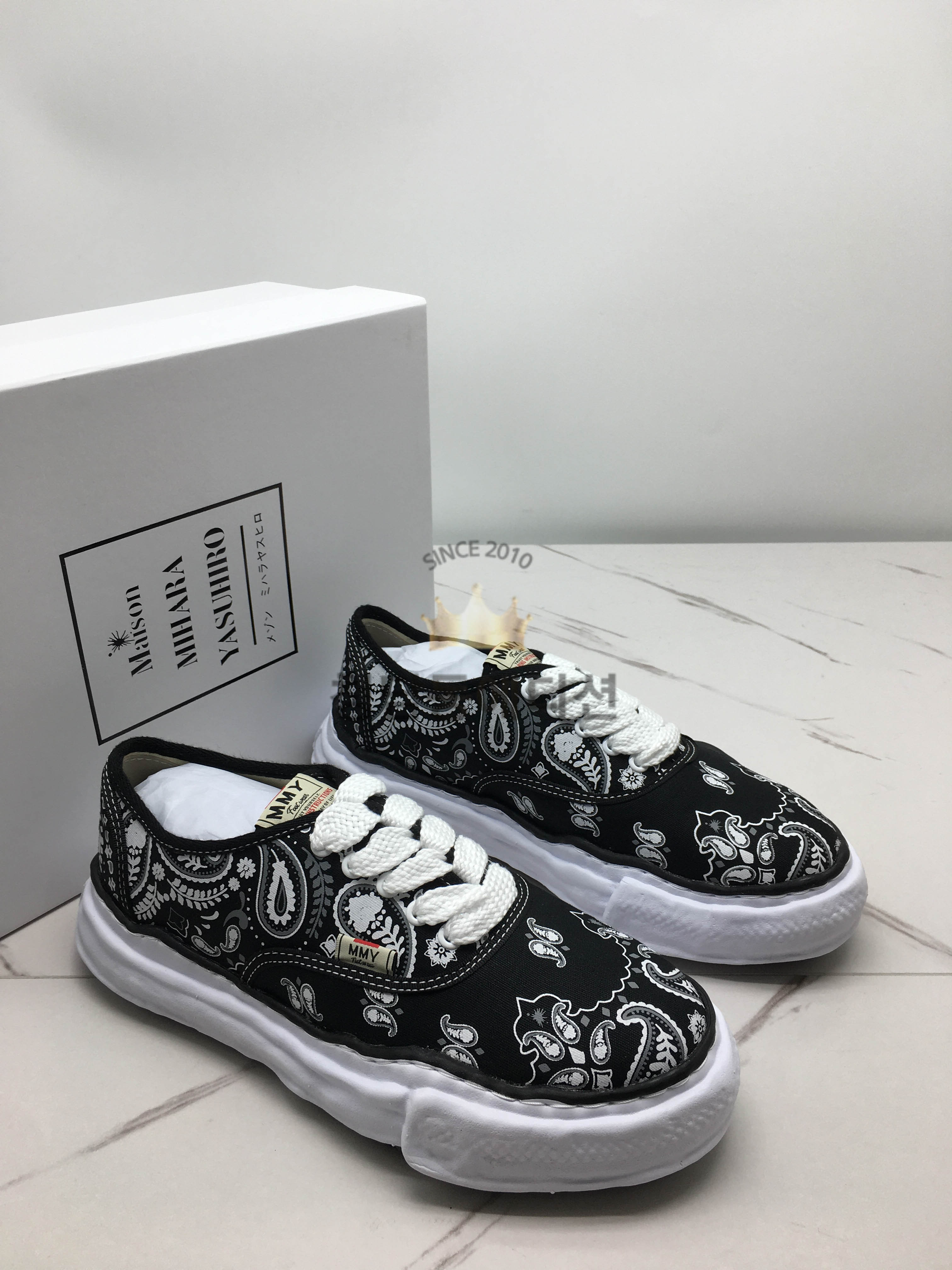 메종 미하라 야스히로 YH12217 (남녀공용)