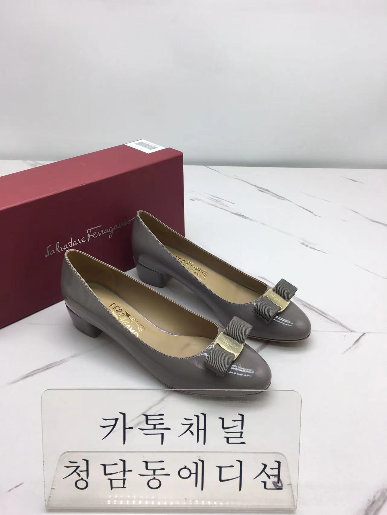 페레가모 바라보우 펌프스