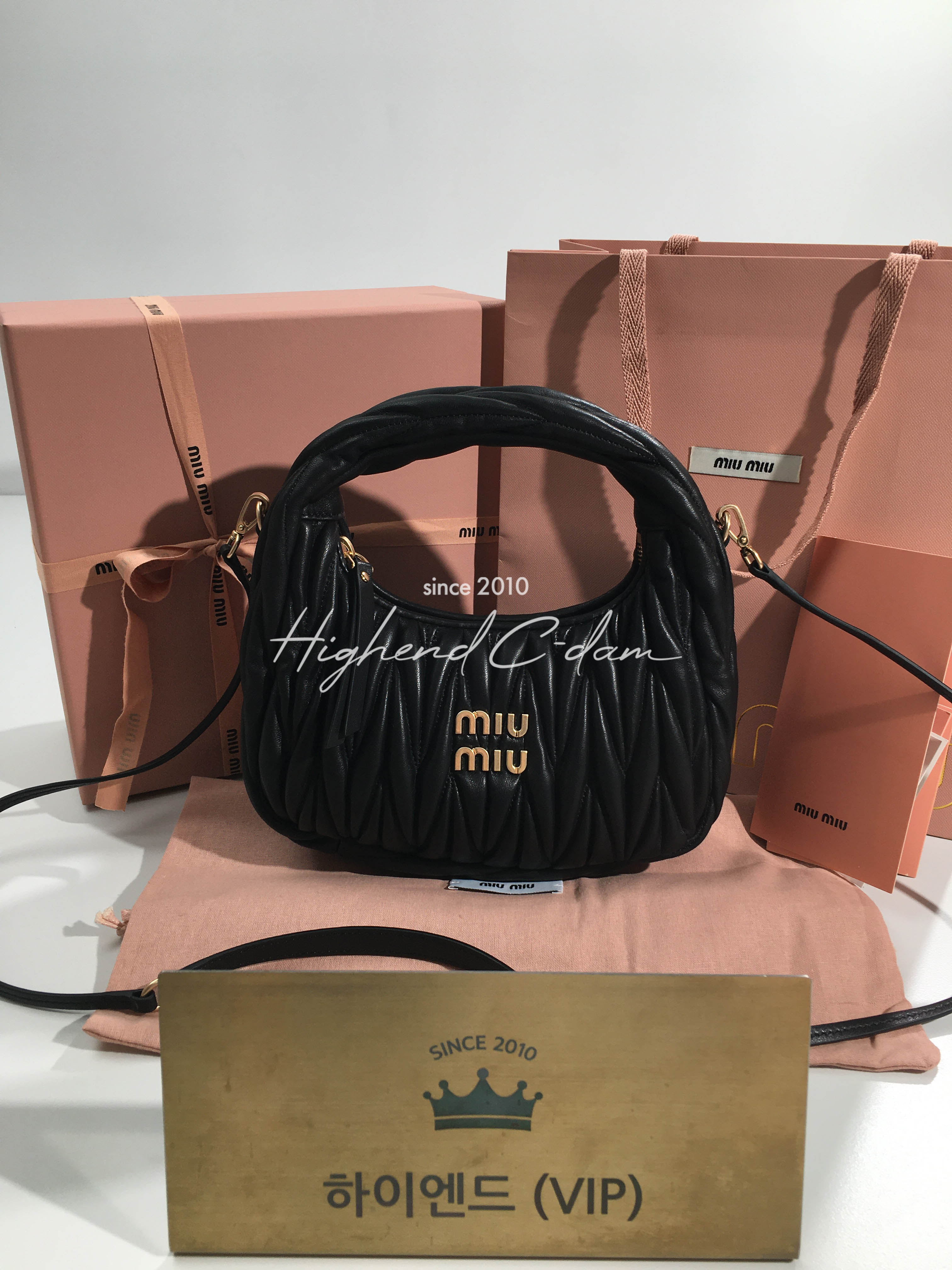 미우미우 MIU MIU 완더 마테라쎄 호보백 스몰