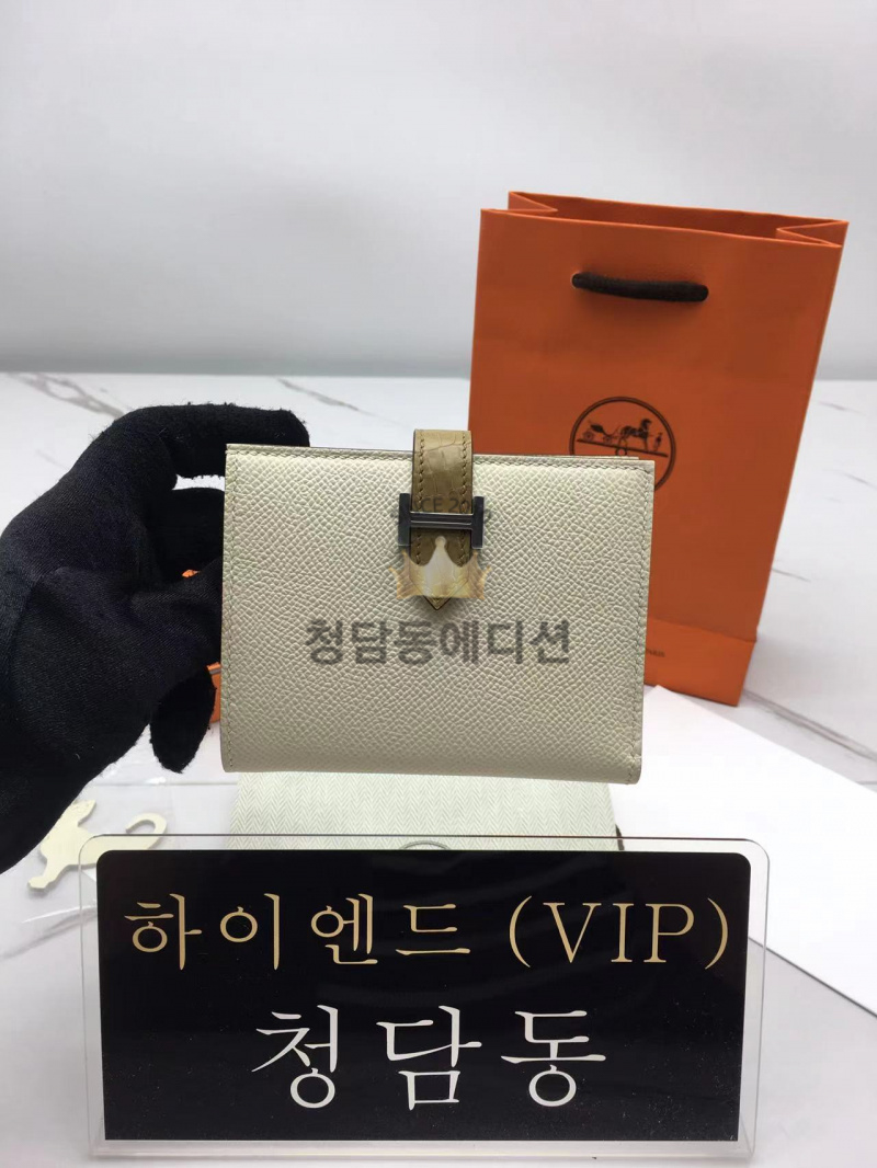 에르메스 베안 컴팩트 앱송 반지갑 올수공