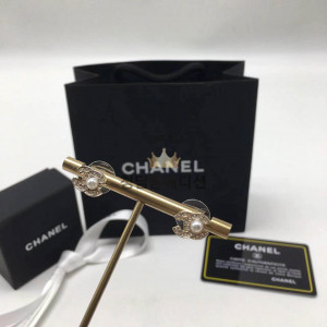 샤넬 귀걸이