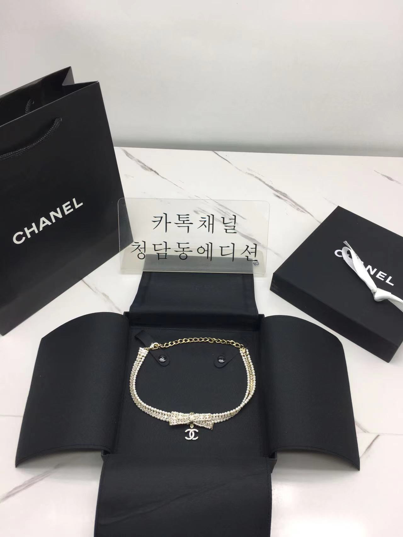 샤넬 초커