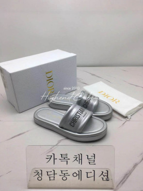 디올 슬리퍼