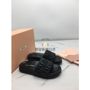 미우미우 슬리퍼