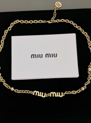 미우미우 miu miu 레터링 목걸이