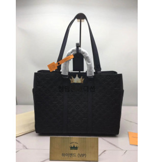 루이비통 삭플라 24H m21865