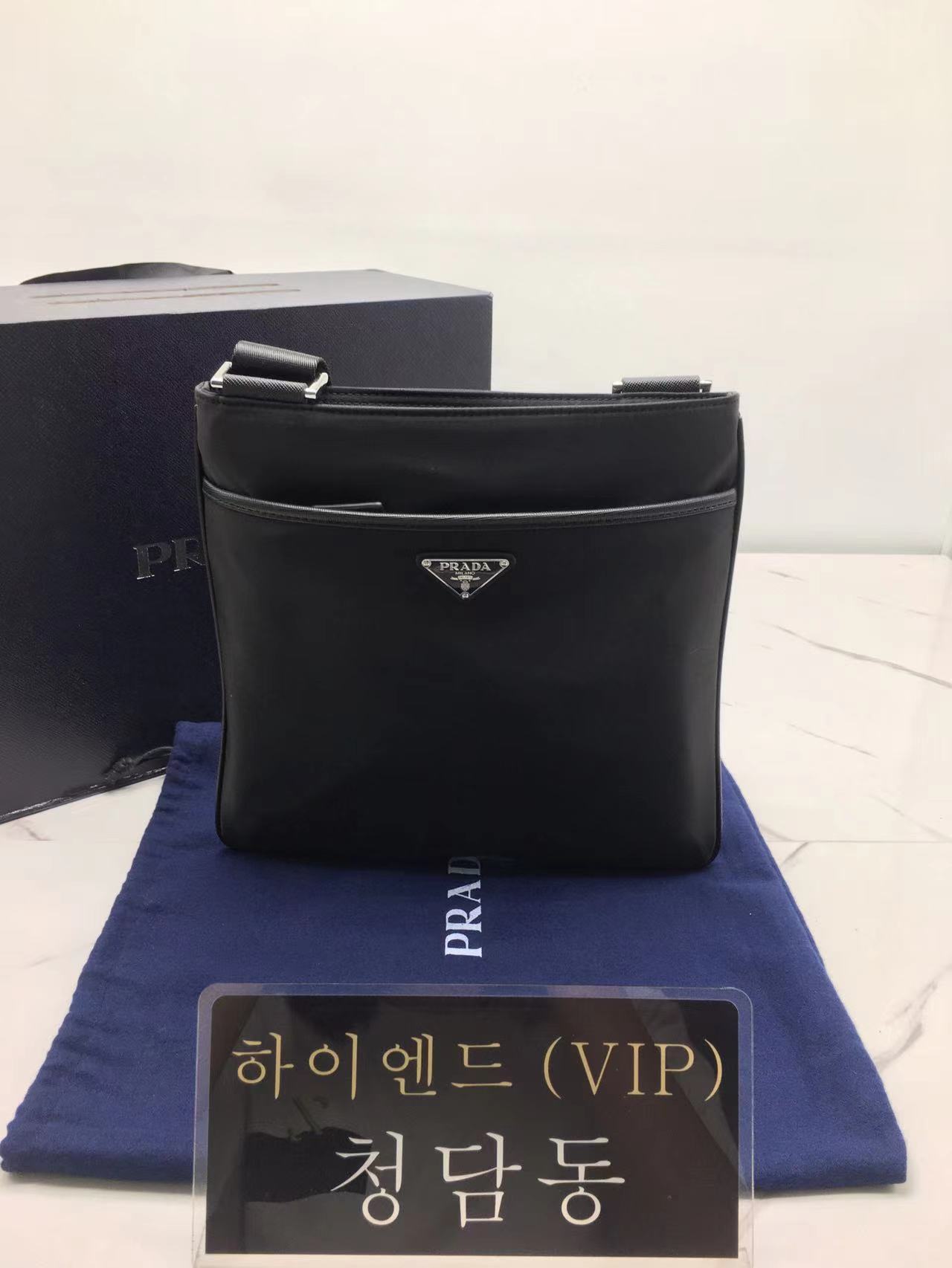 프라다 리나일론 메신저