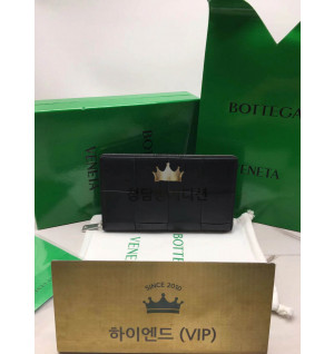 보테가 베네타 맥시 인트레치오 지퍼 어라운드 지갑 649607 (컬러 블랙)