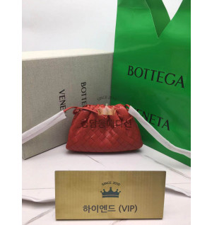 보테가베네타 만두백 미니 파우치