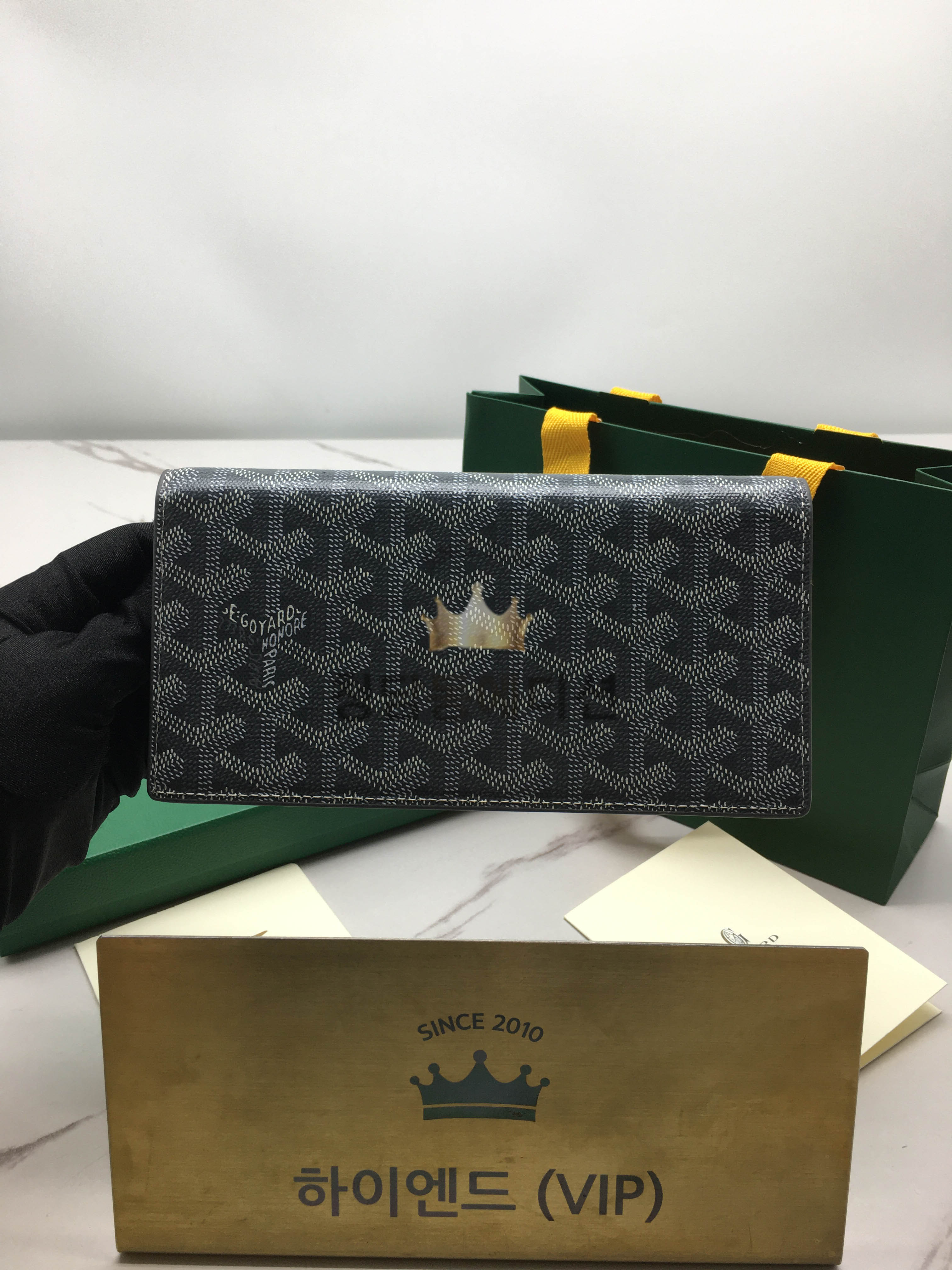 고야드 리슐리유 플랩 장지갑 (차콜 그레이)