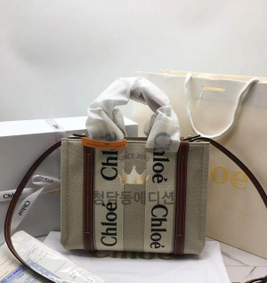 끌로에 우디백 스몰 브라운