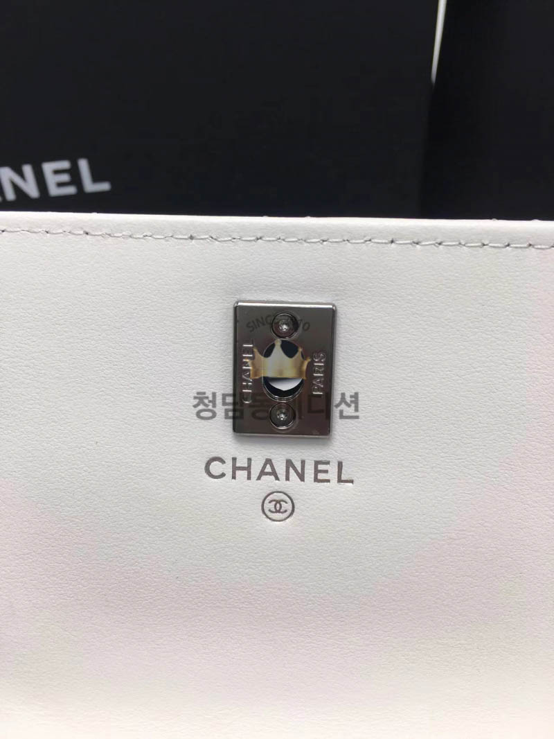 샤넬 23K 탑 핸들 WOC (2 line)