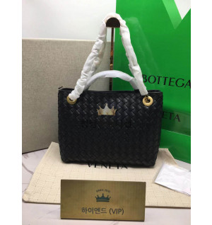 보테가베네타 24SS 안디아모 미디움 체인 숄더백 786009 (컬러 블랙)