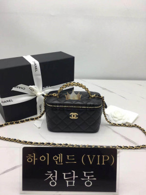 샤넬 레터링 베니티 탑핸들