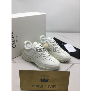 셀린느 트리오페 스니커즈