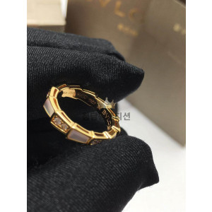 불가리 세르펜티 바이퍼 반지