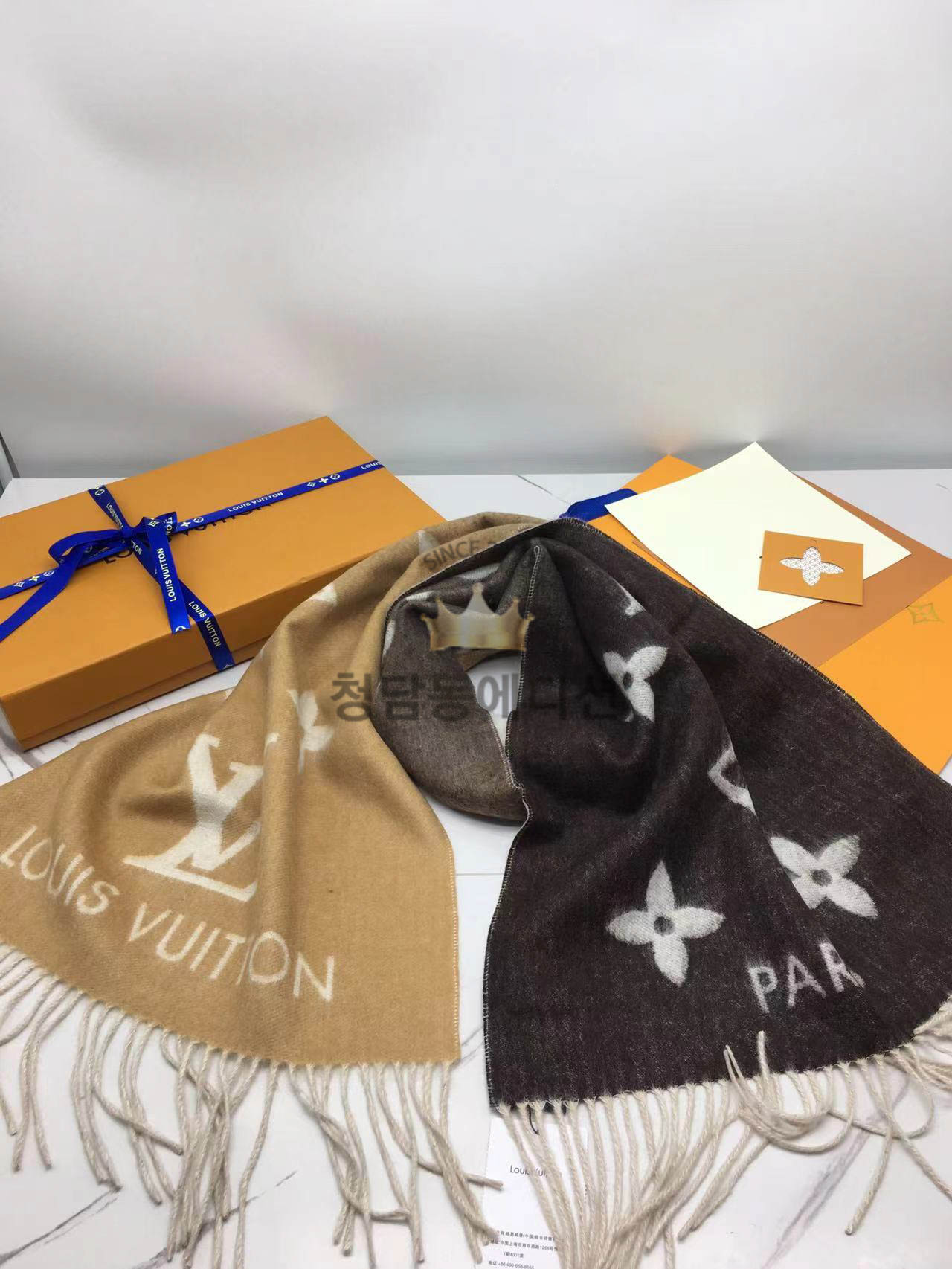 루이비통 캐시미어 그라데이션 모노그램 머플러