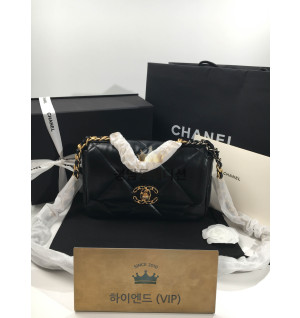 샤넬 19 플랩백 스몰 (하이엔드급) (고트스킨)